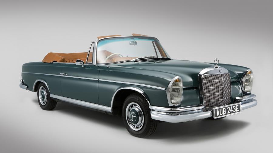  Mercedes-Benz 300 SE Cabriolet 1962 года  (UK) (фото 3 из 19)